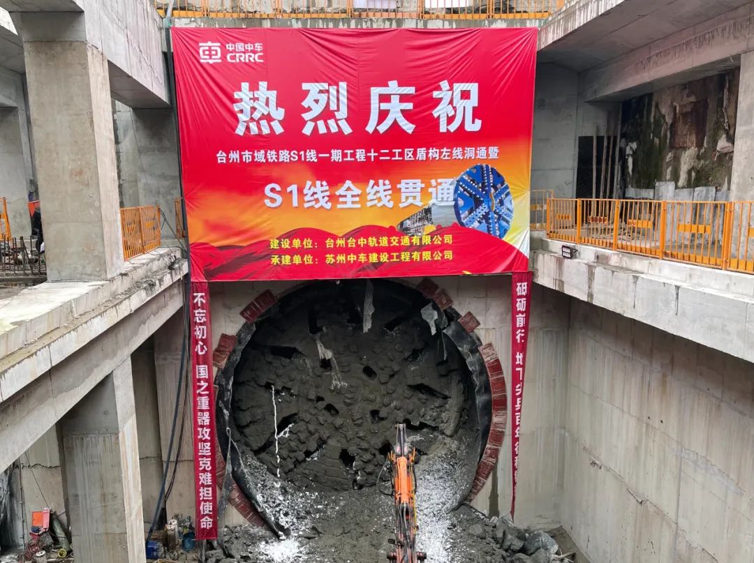 3c02296ce7c898b9c1afde72274fb4fa.jpg 3c02296ce7c898b9c1afde72274fb4fa.jpg